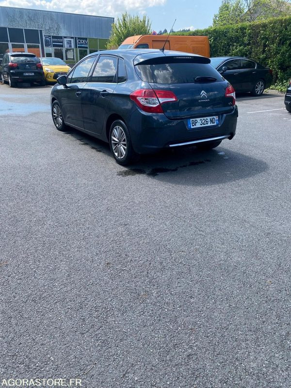 CITROEN C4 essence - 2011 - 210 000km - Automobil: slika 5 CITROEN C4 essence - 2011 - 210 000km - Automobil: slika 5