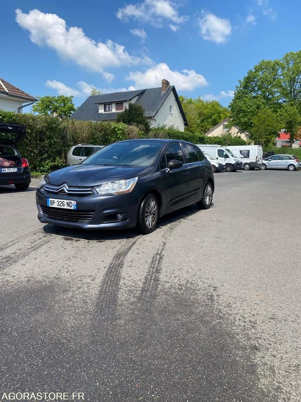 CITROEN C4 essence - 2011 - 210 000km - Automobil: slika 2 CITROEN C4 essence - 2011 - 210 000km - Automobil: slika 2