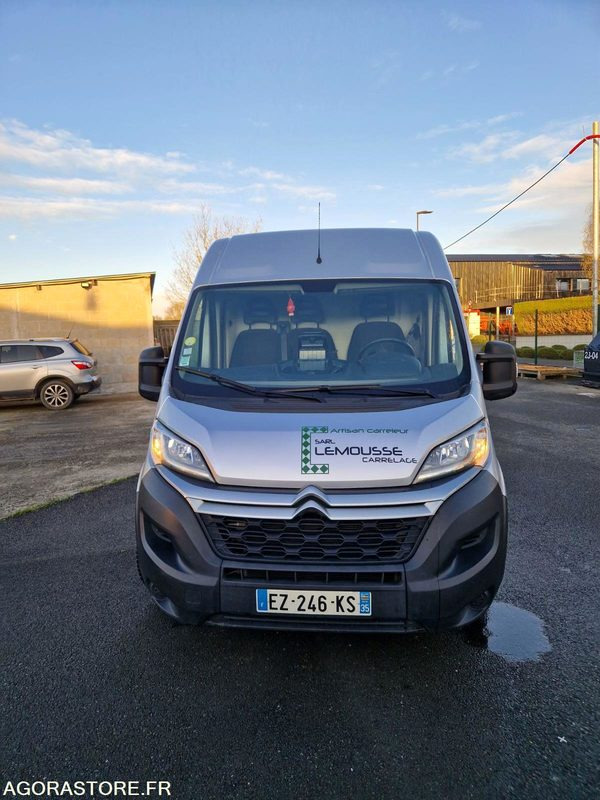 CITROEN JUMPER 2.0 HDI - 2018 - 86822 kms - Furgon: slika 4 CITROEN JUMPER 2.0 HDI - 2018 - 86822 kms - Furgon: slika 4