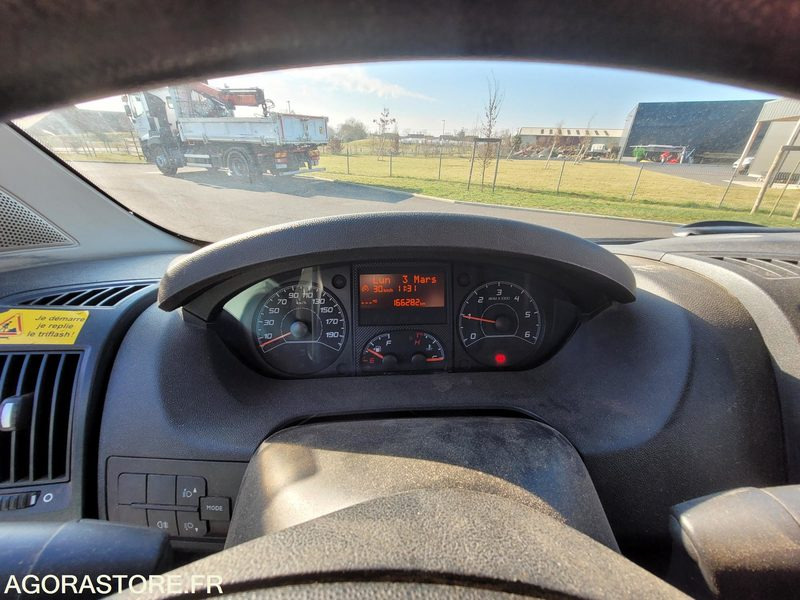 CITROEN JUMPER HDI 110 FAP BUSINESS - Furgon: slika 5 CITROEN JUMPER HDI 110 FAP BUSINESS - Furgon: slika 5