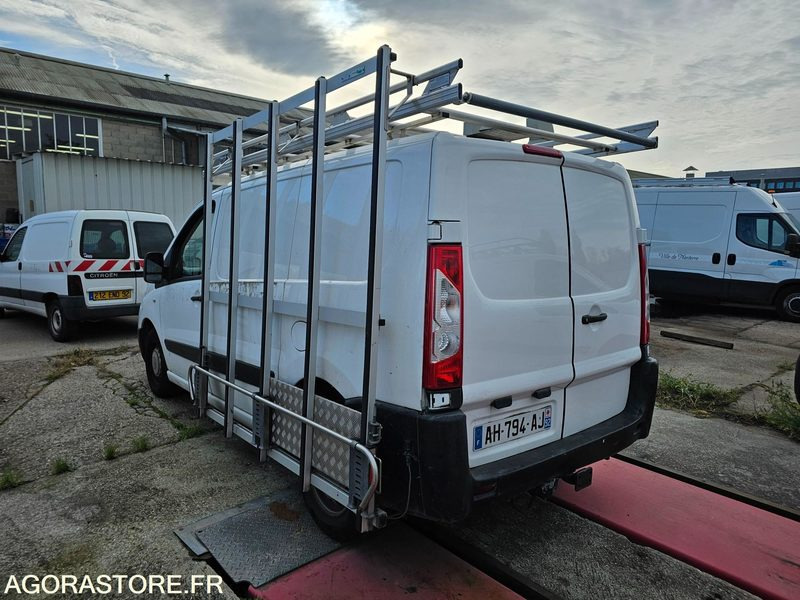 CITROEN JUMPY - 2009 - 48351KM -AH794AJ - Furgon: slika 4 CITROEN JUMPY - 2009 - 48351KM -AH794AJ - Furgon: slika 4