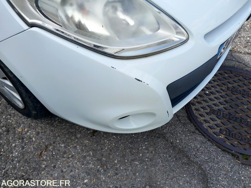 CLIO 3 PORTES DCI65 (BR116) - Automobil: slika 2 CLIO 3 PORTES DCI65 (BR116) - Automobil: slika 2