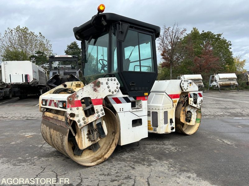 CYLINDRE TANDEM DYNAPAC CC224 HF - 2013 / 7133H (M79670) - Valjak: slika 1 CYLINDRE TANDEM DYNAPAC CC224 HF - 2013 / 7133H (M79670) - Valjak: slika 1