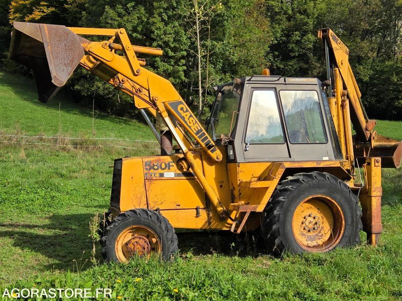 Case 4x4 - Bager utovarivač: slika 3 Case 4x4 - Bager utovarivač: slika 3