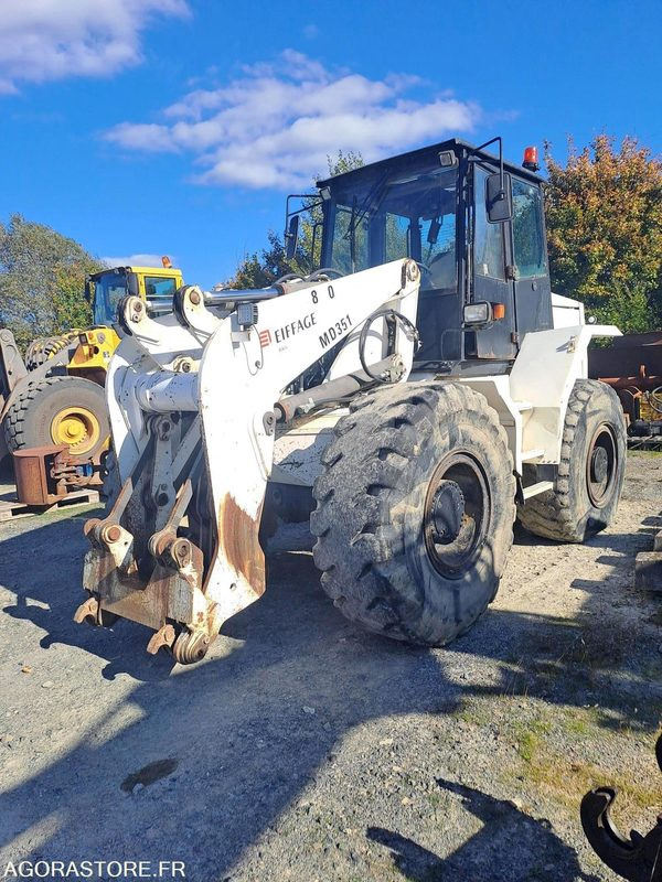 Chargeuse AHLMANN AS200 - 1999 / 6926 HEURES (MMF818/MD351) - Buldožer: slika 1 Chargeuse AHLMANN AS200 - 1999 / 6926 HEURES (MMF818/MD351) - Buldožer: slika 1