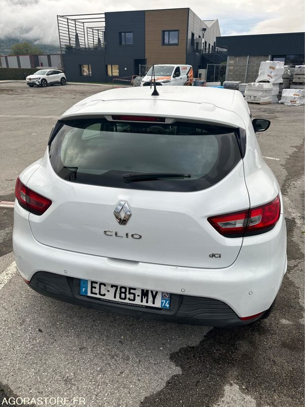 Clio 4 Société Air MédiaNav Ener - 2016 / 174160 KM (P0403661) - Automobil: slika 2 Clio 4 Société Air MédiaNav Ener - 2016 / 174160 KM (P0403661) - Automobil: slika 2