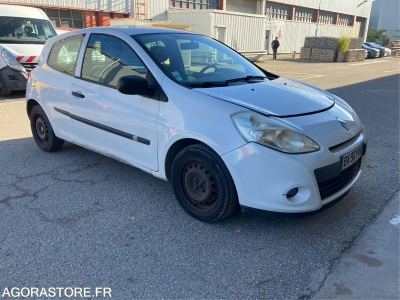 Clio Société DCI 90 ECO - 2011/ 190308 KM (P0402820 ) - Automobil: slika 1 Clio Société DCI 90 ECO - 2011/ 190308 KM (P0402820 ) - Automobil: slika 1