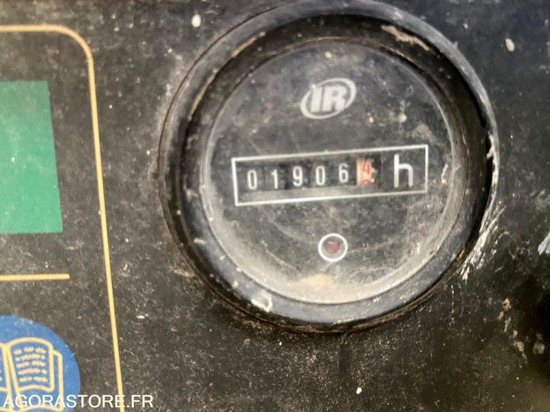 Compresseur de chantier 3.3m3 DOOSAN 7/31 - INGERSOLL RAND - Kompresor za vazduh: slika 3 Compresseur de chantier 3.3m3 DOOSAN 7/31 - INGERSOLL RAND - Kompresor za vazduh: slika 3