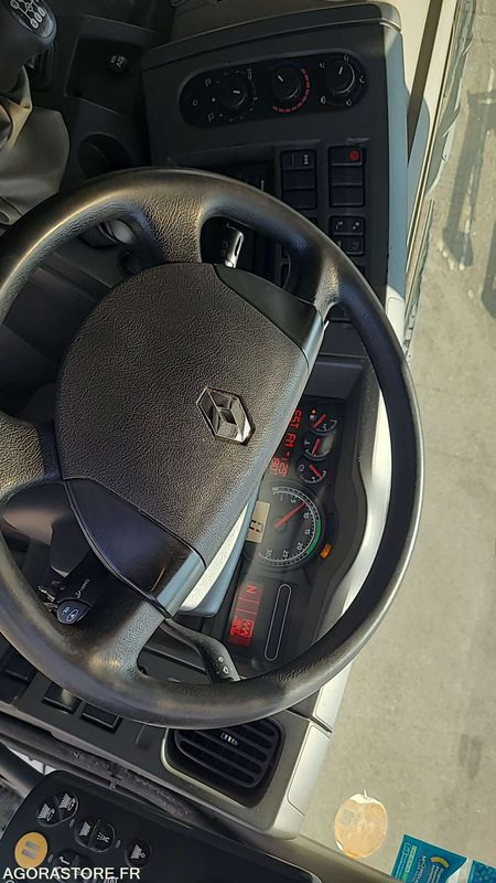 DJ 330 YP - RENAULT MIDLUM 220 - 2014 - 96138KM - Autočistilica: slika 4 DJ 330 YP - RENAULT MIDLUM 220 - 2014 - 96138KM - Autočistilica: slika 4