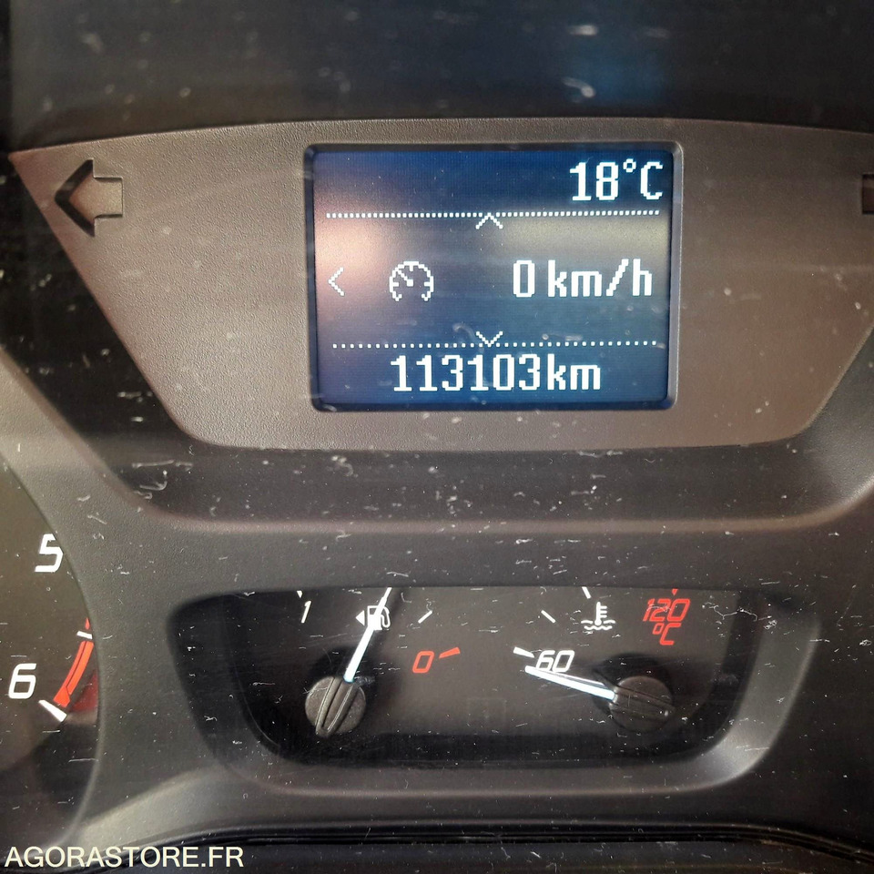 FORD TRANSIT CHASSIS CABINE- 2019- 113100KM - Dostavno vozilo: slika 4 FORD TRANSIT CHASSIS CABINE- 2019- 113100KM - Dostavno vozilo: slika 4