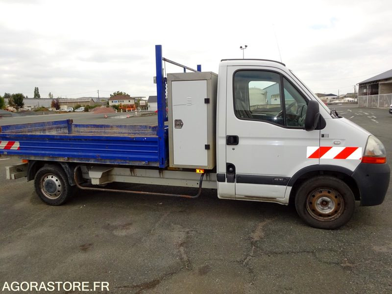 RENAULT MASTER - 2008 - 287356KM - Dostavno vozilo: slika 3 RENAULT MASTER - 2008 - 287356KM - Dostavno vozilo: slika 3