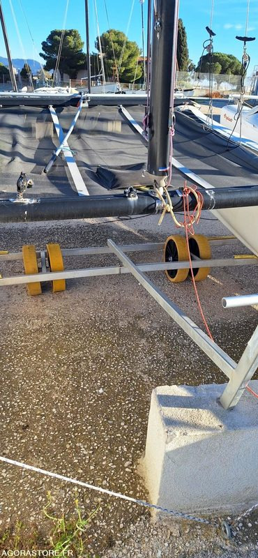Catamaran KL Swing - Druga mašina: slika 5 Catamaran KL Swing - Druga mašina: slika 5