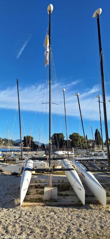 Catamaran KL Swing - Druga mašina: slika 1 Catamaran KL Swing - Druga mašina: slika 1