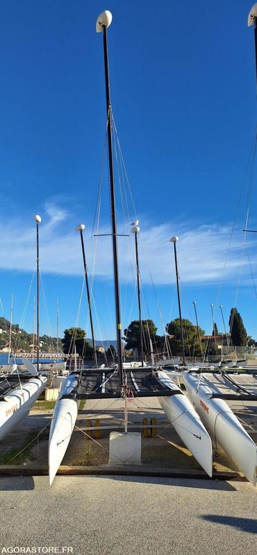Catamaran KL Swing - Druga mašina: slika 1 Catamaran KL Swing - Druga mašina: slika 1