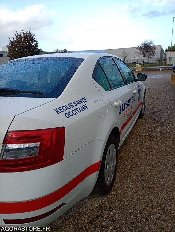 EX-669-TE - Roulant - SKODA OCTAVIA - VP - 391 640 Kms - Automobil: slika 5 EX-669-TE - Roulant - SKODA OCTAVIA - VP - 391 640 Kms - Automobil: slika 5
