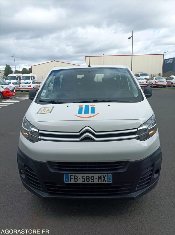 Minibus, Putnički kombi FB-589-MX - Roulant - CITROEN JUMPY SPACE TOURER - VP - 208 161 Kms: slika 12 Minibus, Putnički kombi FB-589-MX - Roulant - CITROEN JUMPY SPACE TOURER - VP - 208 161 Kms: slika 12