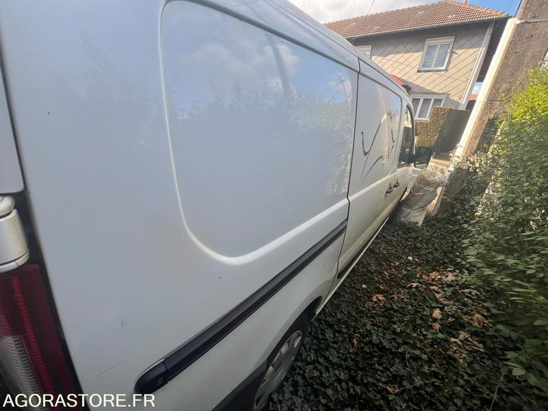 FIAT- SCUDO - 2015 - 350 000 KM - FRIGORIFIQUE MULTI TEMPERATURE - Dostavno vozilo hladnjača: slika 3 FIAT- SCUDO - 2015 - 350 000 KM - FRIGORIFIQUE MULTI TEMPERATURE - Dostavno vozilo hladnjača: slika 3