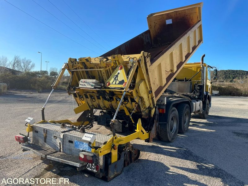 FINISSEUR D’INTERVENTION RAPIDE - DAF - FIR 3000 - 2003 / 335000 KM - Prskalica bitu-emulzije: slika 4 FINISSEUR D’INTERVENTION RAPIDE - DAF - FIR 3000 - 2003 / 335000 KM - Prskalica bitu-emulzije: slika 4