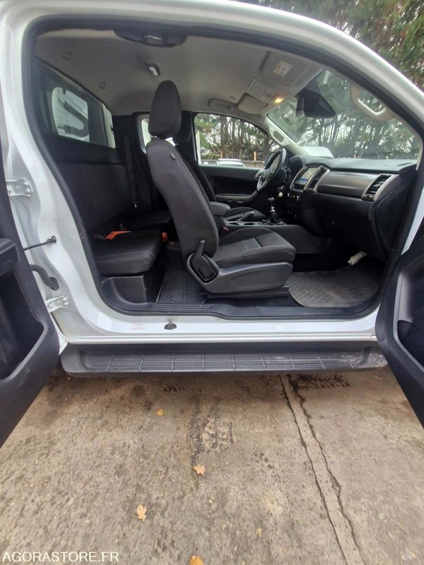 FORD RANGER 2.0 ECOBLUE 4×4 170 CV 136670 KMS - Pikap: slika 5 FORD RANGER 2.0 ECOBLUE 4×4 170 CV 136670 KMS - Pikap: slika 5