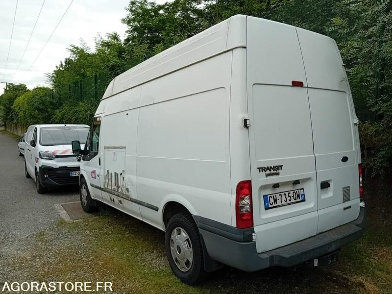 FORD | TRANSIT FOURGON | 2013 | 111894KM - Furgon: slika 2 FORD | TRANSIT FOURGON | 2013 | 111894KM - Furgon: slika 2