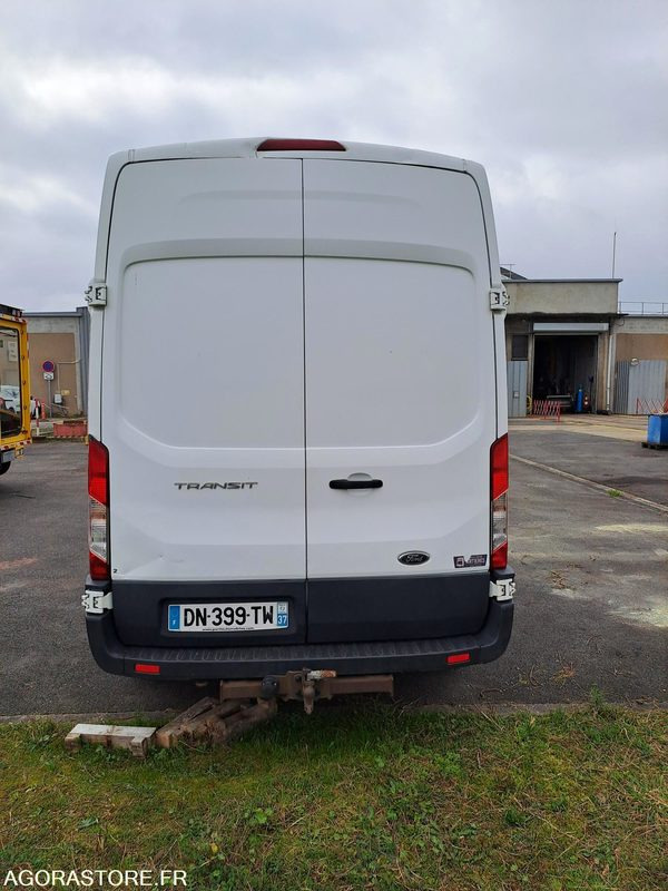 FORD | TRANSIT FOURGON | 2015 | 258957KM - Furgon: slika 2 FORD | TRANSIT FOURGON | 2015 | 258957KM - Furgon: slika 2