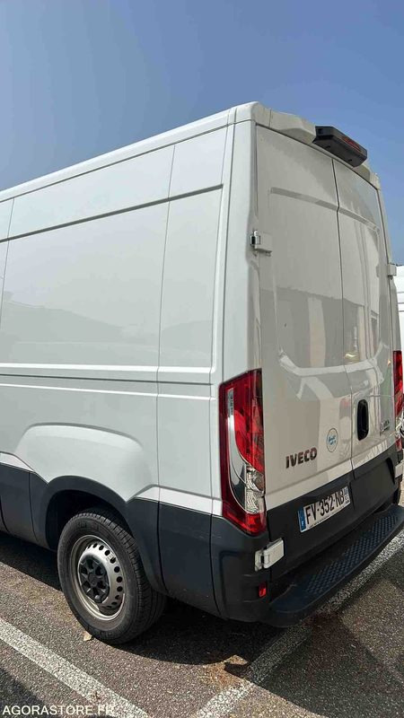FOURGON Iveco 2020 - Furgon: slika 4 FOURGON Iveco 2020 - Furgon: slika 4