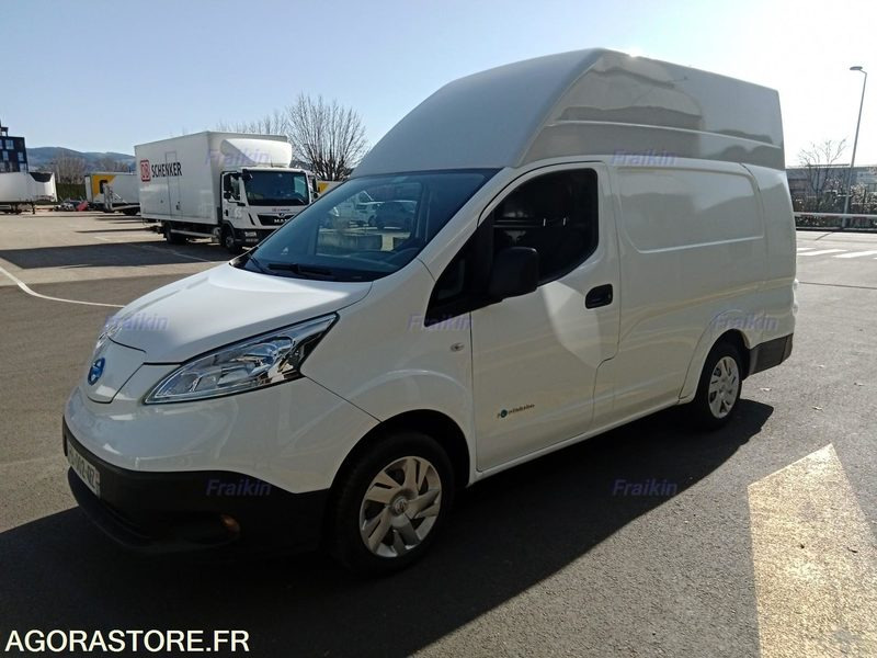 FOURGONNETTE NV200 NISSAN ELECTRIC - 2018 / 63532 KM FB002QZ - Mali kombi, Električno dostavno vozilo: slika 2 FOURGONNETTE NV200 NISSAN ELECTRIC - 2018 / 63532 KM FB002QZ - Mali kombi, Električno dostavno vozilo: slika 2