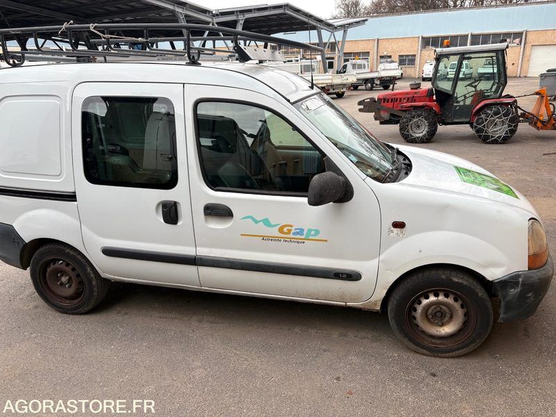 FOURGONNETTE RENAULT KANGOO - Mali kombi: slika 1 FOURGONNETTE RENAULT KANGOO - Mali kombi: slika 1