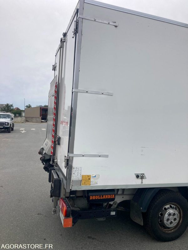 FRIGORIFIQUE FIAT DUCATO - Dostavno vozilo hladnjača: slika 4 FRIGORIFIQUE FIAT DUCATO - Dostavno vozilo hladnjača: slika 4