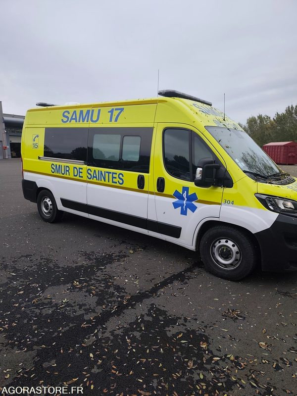 Fiat Ducato ambulance réformée 2020 - 278637kms - Vozilo hitne pomoći: slika 3 Fiat Ducato ambulance réformée 2020 - 278637kms - Vozilo hitne pomoći: slika 3