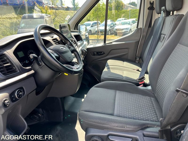 Ford TRANSIT L2H2 153CH - 2020 - 131500 Kms - Furgon: slika 5 Ford TRANSIT L2H2 153CH - 2020 - 131500 Kms - Furgon: slika 5
