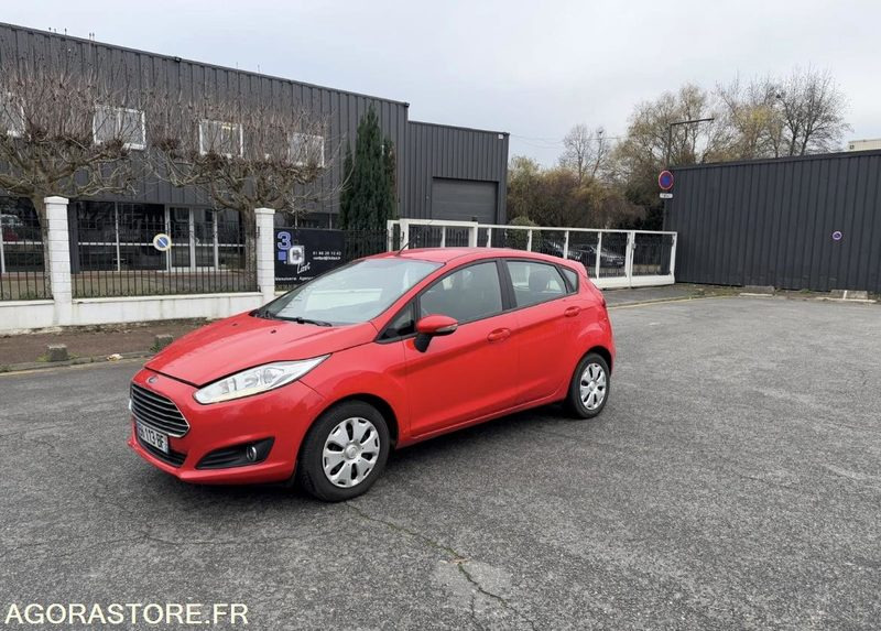 Ford fiesta 2016 - 144 000km - Automobil: slika 2 Ford fiesta 2016 - 144 000km - Automobil: slika 2