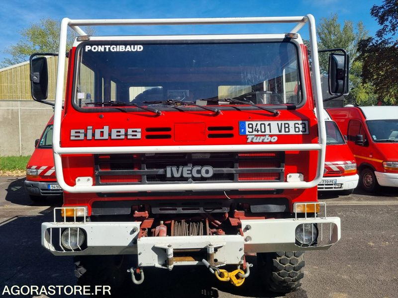 Fourgon incendie 4x4 - IVECO 80.17 - 9401 VB 63 - 22311kms - Vatrogasni kamion: slika 1 Fourgon incendie 4x4 - IVECO 80.17 - 9401 VB 63 - 22311kms - Vatrogasni kamion: slika 1