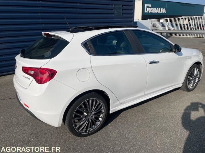 GIULIETTA LUSSO 1.4i TB 150cv S§S-12/2016-89360KM - Automobil: slika 3 GIULIETTA LUSSO 1.4i TB 150cv S§S-12/2016-89360KM - Automobil: slika 3