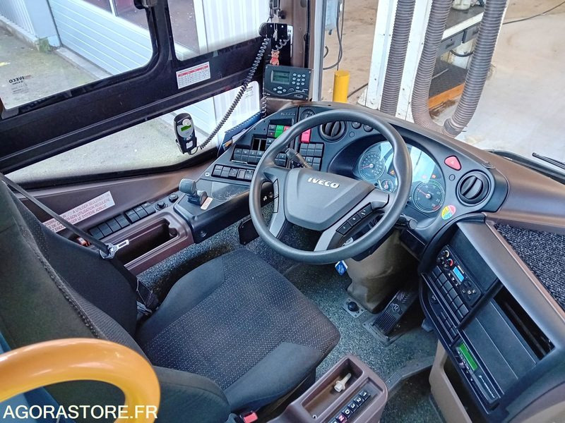Turistički autobus IVECO CROSSWAY LINE - DS 235 TY - E6 - 2015 - 450000 KM - BOX FAP HS: slika 14