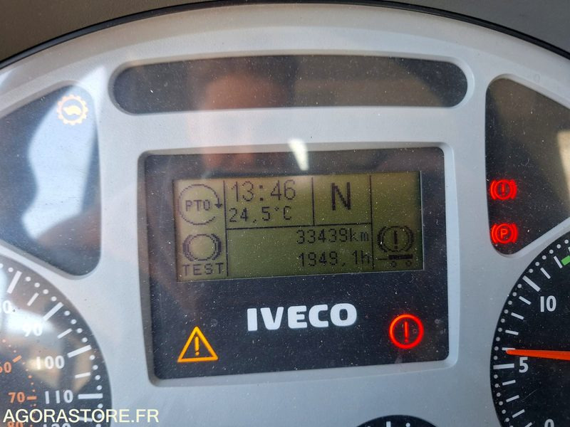 IVECO TRACKER - Vozilo za čišćenje snega: slika 3 IVECO TRACKER - Vozilo za čišćenje snega: slika 3