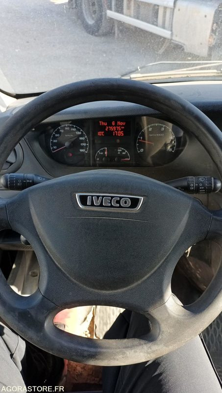 Iveco - 2013 - 275975kms - CX-315-AK - Furgon: slika 3 Iveco - 2013 - 275975kms - CX-315-AK - Furgon: slika 3