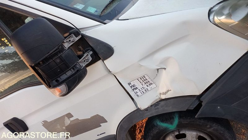 Iveco Benne - 2008 - CL-402-YV - Dostavno vozilo kiper: slika 4 Iveco Benne - 2008 - CL-402-YV - Dostavno vozilo kiper: slika 4