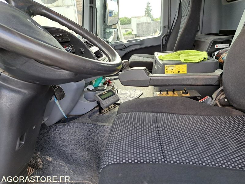 CAMION 6X2 AMPLIROLL-MERCEDES ACTROS - 2013 - 385 389KMS - Kamion: slika 2 CAMION 6X2 AMPLIROLL-MERCEDES ACTROS - 2013 - 385 389KMS - Kamion: slika 2