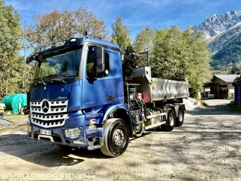 CAMION 6X4 TRI-BENNE +GRUE MERCEDES AROCS 2640 2014 190 000 KM - Kamion: slika 1 CAMION 6X4 TRI-BENNE +GRUE MERCEDES AROCS 2640 2014 190 000 KM - Kamion: slika 1