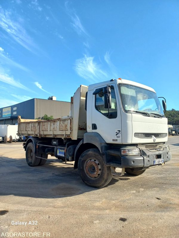 CAMION KERAX BIBENNE - Kamion: slika 1 CAMION KERAX BIBENNE - Kamion: slika 1