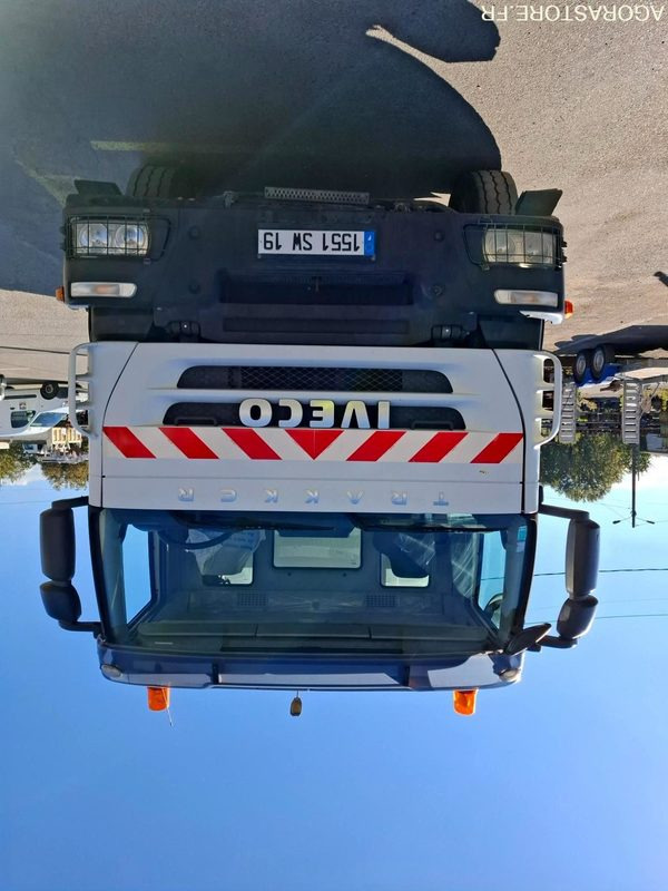Camion poids lourds 6X4 IVECO TRAKKER 26T bi-benne - Kamion: slika 1 Camion poids lourds 6X4 IVECO TRAKKER 26T bi-benne - Kamion: slika 1