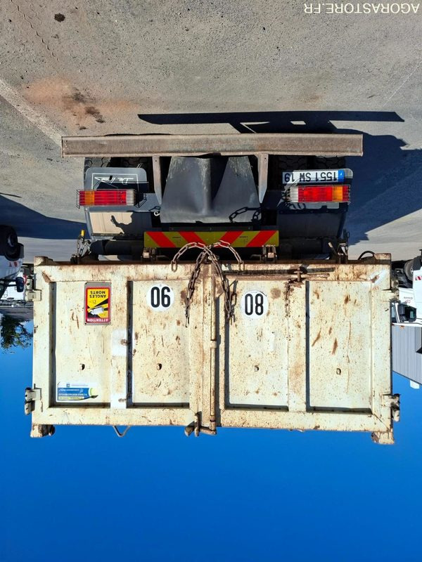 Camion poids lourds 6X4 IVECO TRAKKER 26T bi-benne - Kamion: slika 4 Camion poids lourds 6X4 IVECO TRAKKER 26T bi-benne - Kamion: slika 4