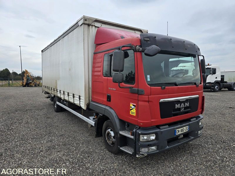 MAN TGL 12.250 - 2012 - 697000km - Camion Ridelles Coulissantes - Kamion: slika 2 MAN TGL 12.250 - 2012 - 697000km - Camion Ridelles Coulissantes - Kamion: slika 2