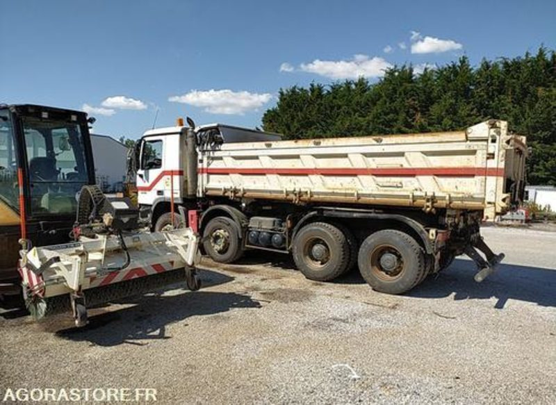 Porteur 8x4 Mercedes Benne 32 tonnes - CE115NQ - 2008 / 517809 KM (ML559) - Kamion: slika 3 Porteur 8x4 Mercedes Benne 32 tonnes - CE115NQ - 2008 / 517809 KM (ML559) - Kamion: slika 3