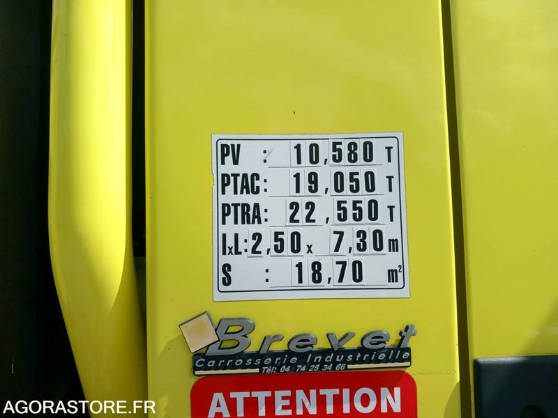 RENAULT KERAX 370 DCI + SALEUSE MECAGIL LEBON (KR0206 + SL0206) - Kamion: slika 2 RENAULT KERAX 370 DCI + SALEUSE MECAGIL LEBON (KR0206 + SL0206) - Kamion: slika 2