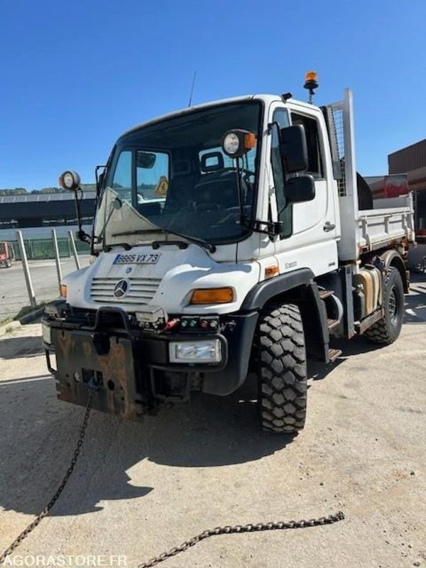 UNIMOG U300C VERSION COMMUNALE 2008 36900 KM - Kamion: slika 4 UNIMOG U300C VERSION COMMUNALE 2008 36900 KM - Kamion: slika 4