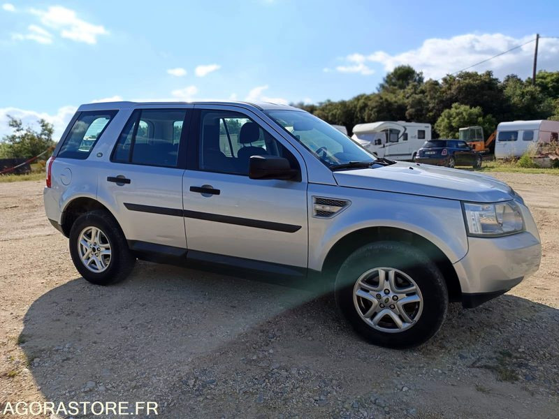 LAND ROVER FREELANDER - 2010 - 202000KMS - SUV: slika 4 LAND ROVER FREELANDER - 2010 - 202000KMS - SUV: slika 4