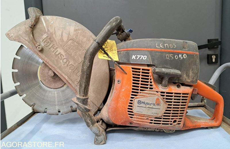 LOT DE 5 DECOUPEUSES THERMIQUES HUSQVARNA K 770 SANS RESERVOIR A EAU - Građevinska oprema: slika 5 LOT DE 5 DECOUPEUSES THERMIQUES HUSQVARNA K 770 SANS RESERVOIR A EAU - Građevinska oprema: slika 5