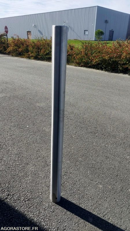 LOT DE 58 - POTEAUX DE PROTECTION EN INOX 316 - DIAMETRE 76MM - Građevinska oprema: slika 1 LOT DE 58 - POTEAUX DE PROTECTION EN INOX 316 - DIAMETRE 76MM - Građevinska oprema: slika 1